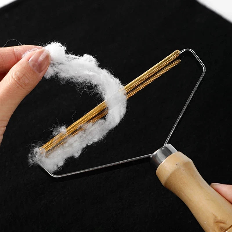 Portable Lint Remover Brush