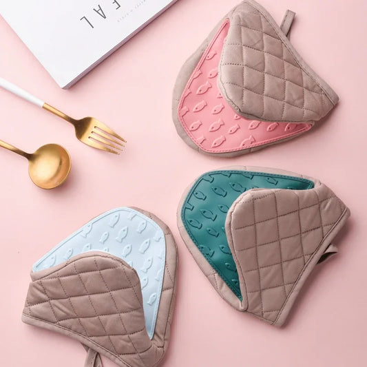 Fish Shaped Silicone Oven Glove