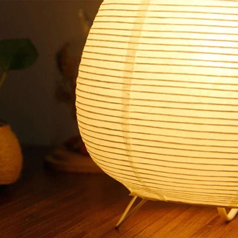 Decorative LED table lamp